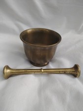 Ancien Mortier et Pilon