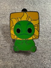 2025 DISNEY MINI MIXITS MYSTERY PIN PASCAL LANTERN HAT TANGLED