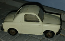NOREV PLASTIQUE FRANCE vespa 400 voiture miniature course rare vintage blanc old