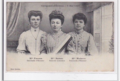 Evreux bridesmaid queen - bridesmaid,, of