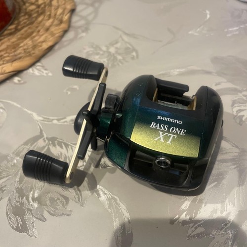 Moulinet shimano bass one - bass, xt