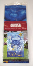 Erin's Garden 28" x 40" Decorative House Flag Blue Crab Beach Starfish Ocean