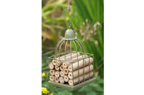 Maison pour insectes - maison,