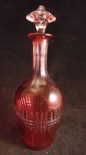 Carafe a liqueur en cristal doublé rose, Baccarat ? St Louis ?
