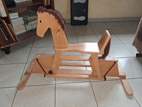 Cheval bascule bois - à,