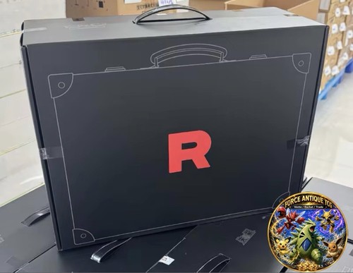 Valise team rocket chasing - valise,