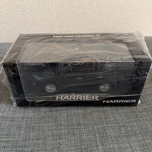 Toyota harrier mini - car, 1/30