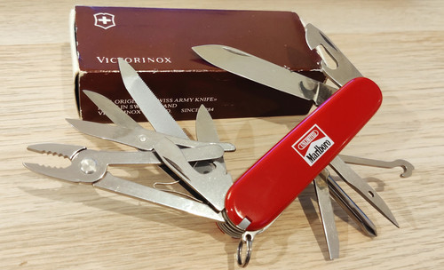 Victorinox swiss army knife - victorinox,