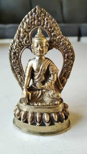 Sculpture Bouddha Tibétain Shakyamuni/Médecine. En Bronze Doré. Dim 11,5x7cm