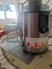 Extracteur de jus de fruits et légumes  De Severin