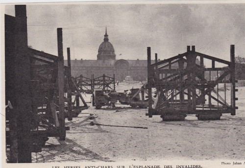 1944 paris les herses - ,