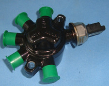 Org: RENAULT 8200584034 Rampe