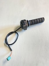 Poignée d'accélérateur Suzuki 125 GT