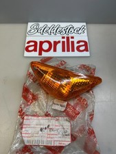 1 clignotant avant gauche