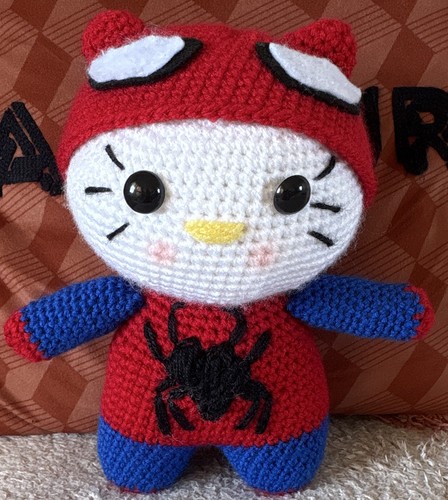Peluche doudou hello kitty