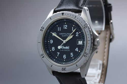 Presque comme neuve montre - [presque,