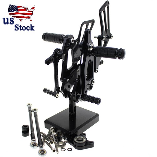 Cnc black footpegs rearsets - cnc,