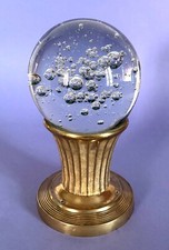 grosse boule d'escalier en