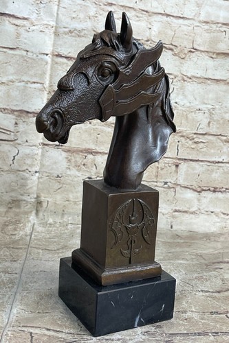Véritable bronze statue sur - véritable,