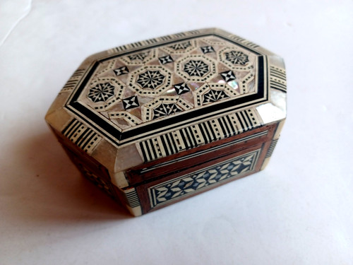 Petite boîte bijoux bois - bijoux,