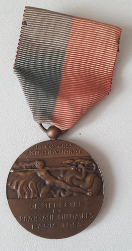Médaille 1951 militaire - médaille,