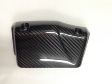 CACHE RADIATEUR D' HUILE 8