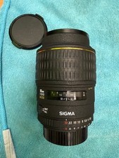 Sigma 105mm f/2.8 EX Macro