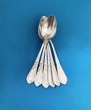 1 petite cuillère BOULENGER