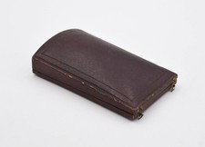 Ancien écrin gainé cuir à