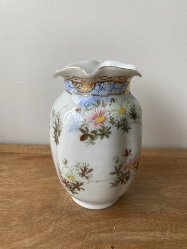 Petit vase ancien japonais