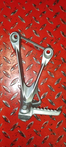 Platine repose pied - platine,