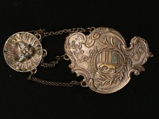 Châtelaine laiton bronze