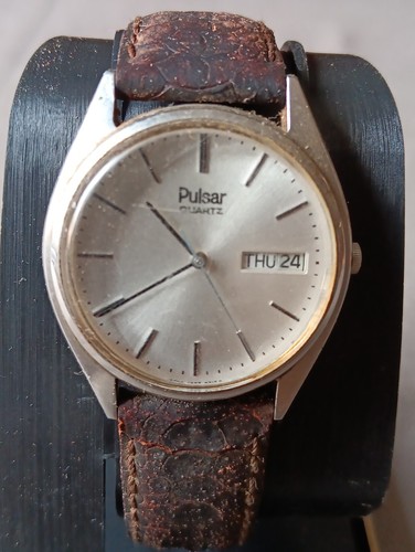 Vintage montre pulsar y563 - vintage,