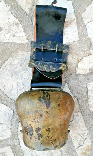 Ancienne grosse cloche - ancienne, de
