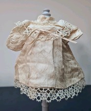 Robe pour poupée ancienne
