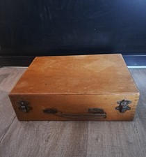 ANCIENNE BOITE DE PEINTURE EN