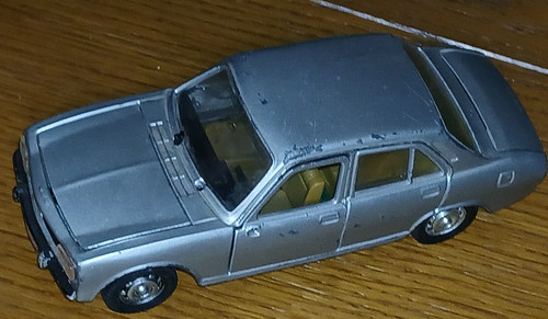 Polistil s48 peugeot 504 - polistil,