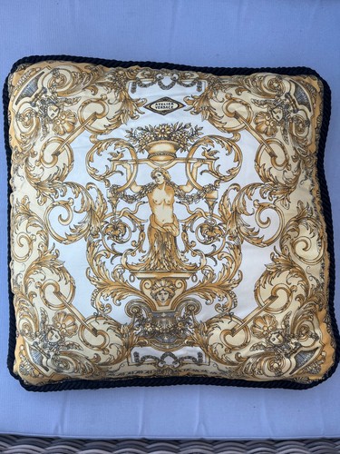 Coussin atelier versace - versace, soie
