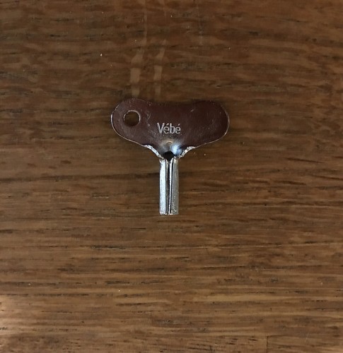 Petite clef tôle - pour, jouets