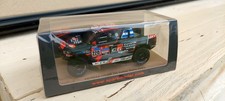 1:43 SPARK Toyota Hilux
