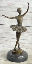 Figurine Statue De Danseuse