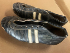 Vintage chaussure crampons