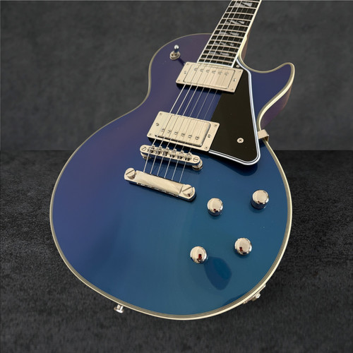 Epiphone inspired gibson - by,