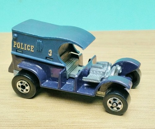 Miniature hot wheels - miniature, police
