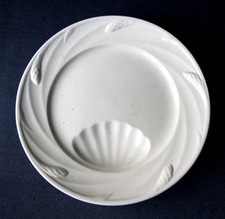 Assiette à Asperges Couleur Ivoire Faïence Barbotine Digoin Sarreguemines 1920