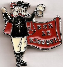 Le Kiosque Bar - French Hat