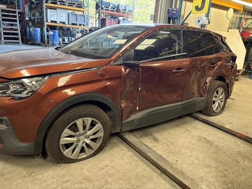 Plage arriere peugeot 3008 - arriere, 2