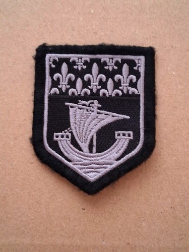 Ecusson bras la - bras, garde