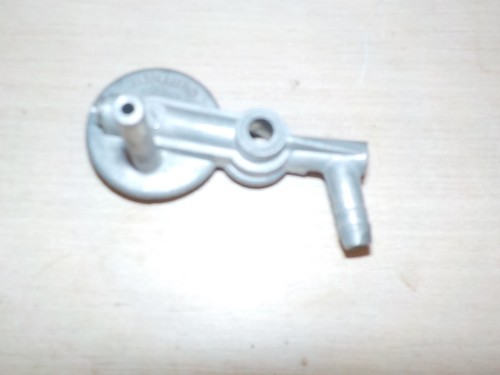 Dessus cuve carburateur - dessus,