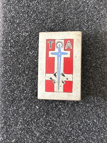 Broche insigne militaire - 66,